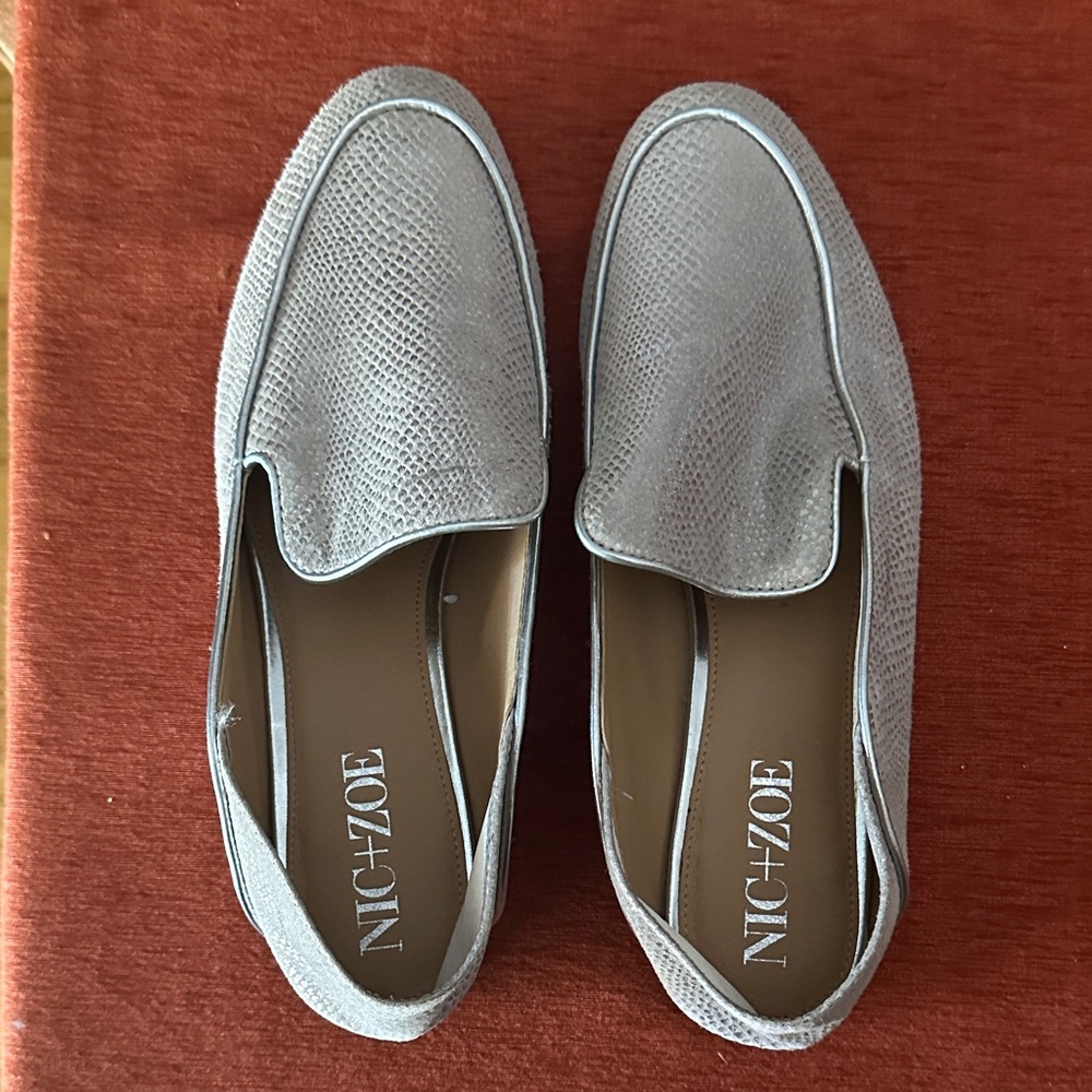 NIC+ZOE Silver Textured Women's Loafers